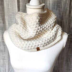 Timberland neck wrap